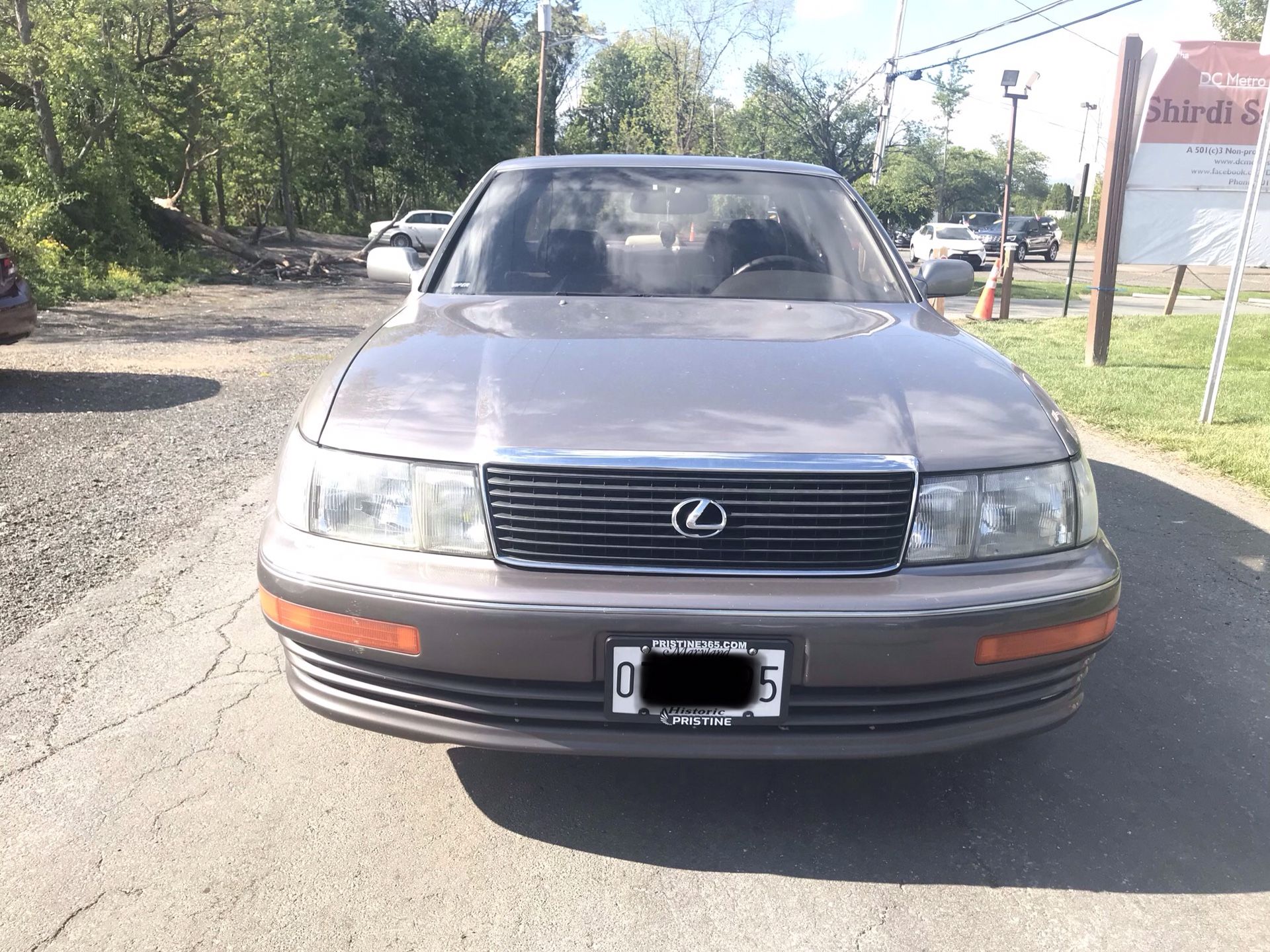 1994 Lexus LS 400