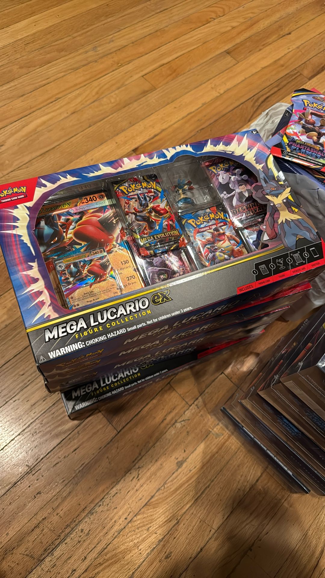 Pokémon Mega Lucario EX