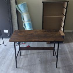 Small Desk