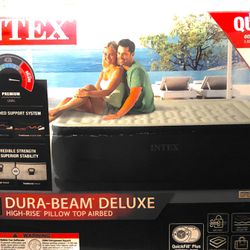 New Delux Air mattress 
