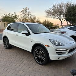 Porsche Cayenne 2013 