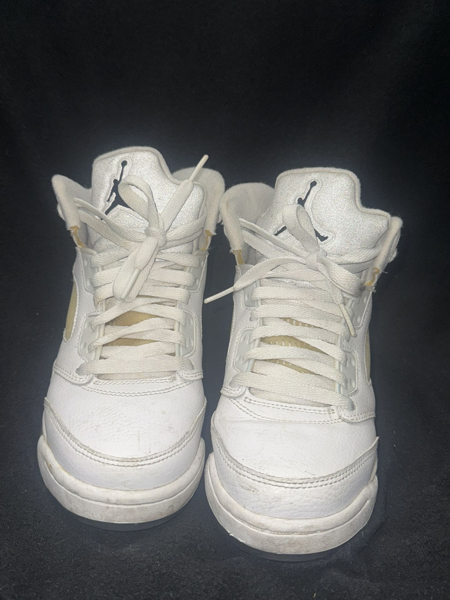 Air Jordan 5 GS White Metallic – Vintage  – Size 5.5y