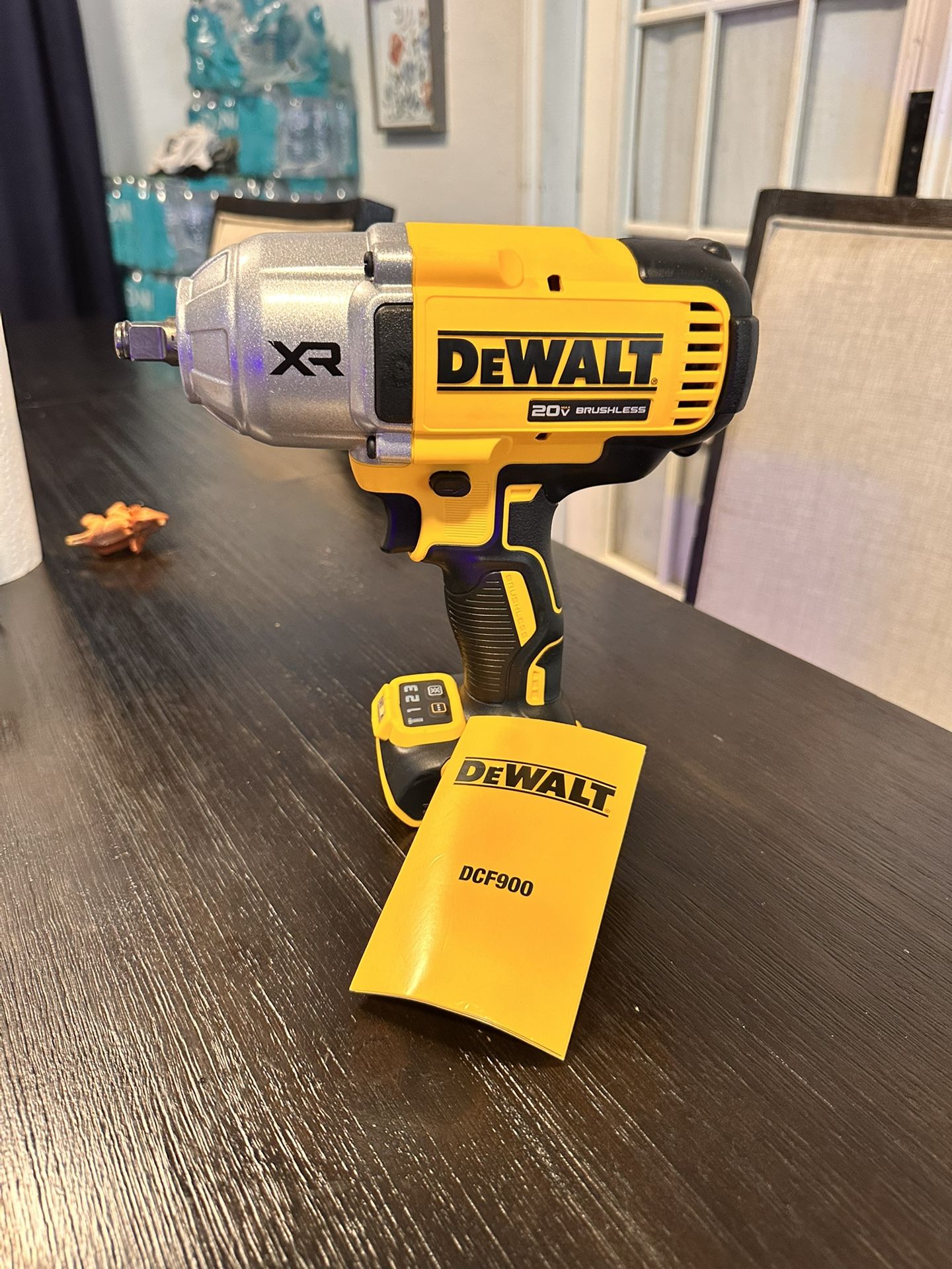 📌DEWALT 20V MAX Cordless 1/2 in. Impact Wrench (Tool Only)👉PRECIO FIRME NO MENOS👉$200