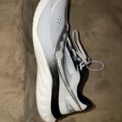 SAUCONY ENDORPHIN SPEED 4