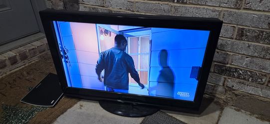 Dinex TV 32" (Non smart)
