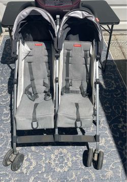 Uppababy twin stroller