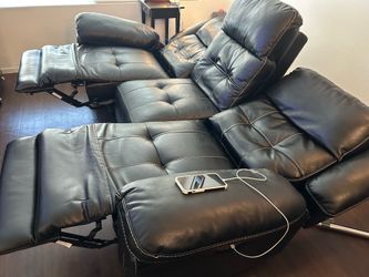 Black Leather Reclining Sofa with power headrests