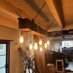 Light fixture