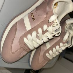 Women’s Guess Shoes