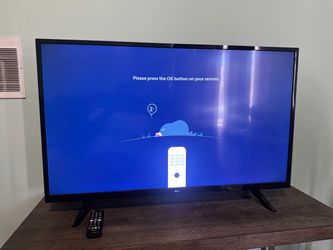LG Flat Screen LED TV with Remote
