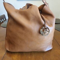 USED Michael Kors MK Colgate leather medium slouchy hobo shoulder bag handbag