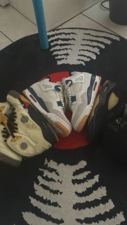 Jordan’s size 7.5M and size 8