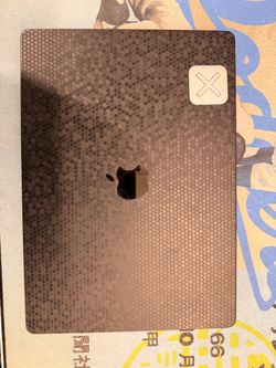 Apple MacBook Pro M5 1TB 24GB Memory
