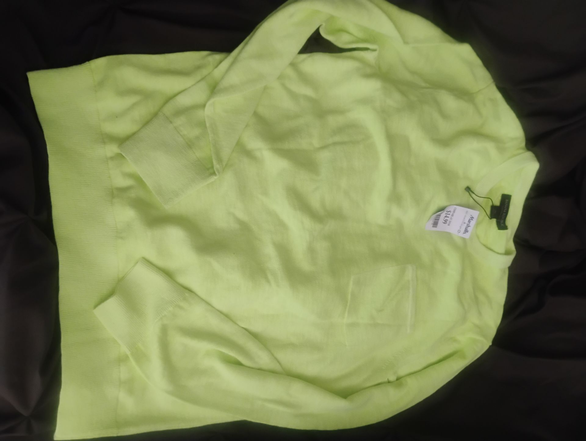 Banana Republic men's sweater medium
