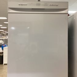 Midea 24 in. Front Control Dishwasher In White 