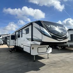 2023 CrossRoads Volante 375MD 