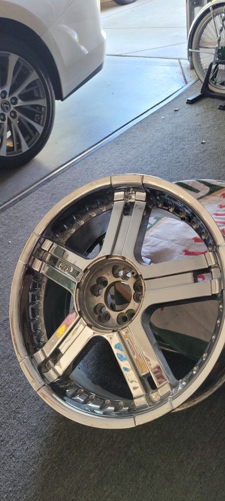 20 Inch U2 Rims