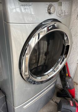 Frigidaire Affinity Front-Load Dryer