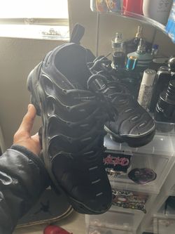 Vapor Max Triple Black Size 9/5