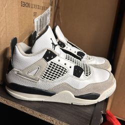 Retro 4 Jordans Kids Size 13