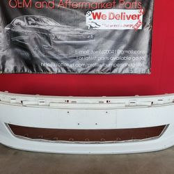 2011 - 2012 Gmc Acadia Front Lower Bumper Cover Oem 