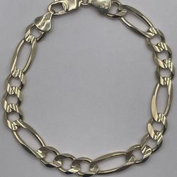 10K Yellow Gold Fígaro Bracelet Approx 8.5 MM