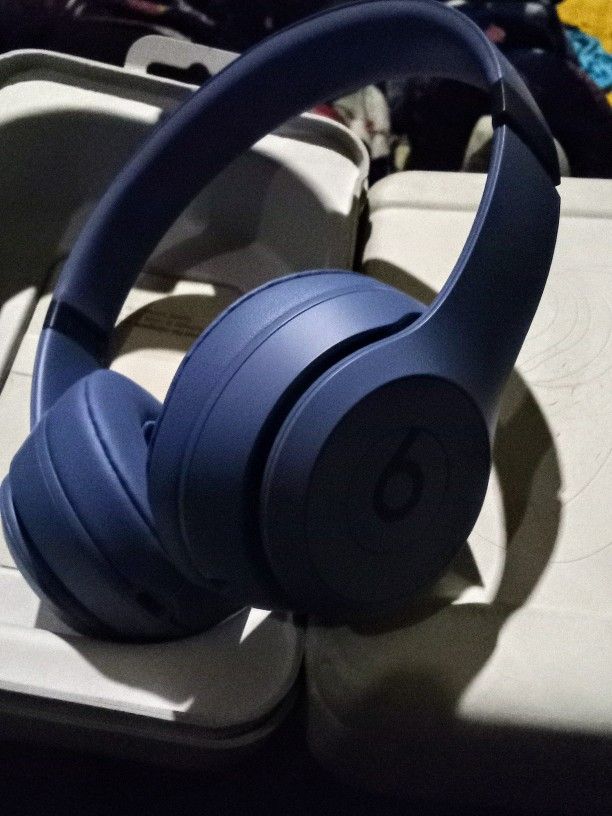 Beats Solo 4 **New Beats By Dre Headphones**