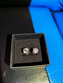 VVS1 Moissanite Earrings 6.5mm 1ct Color Grade D with GRA certificatepassing diamond tester