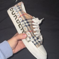 Burberry Shoes 