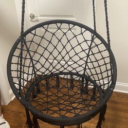 Hanging Chair 