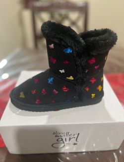 New Girls Boots $20