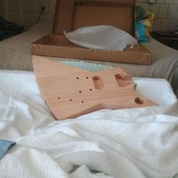 DIY Explore Guitar Kit