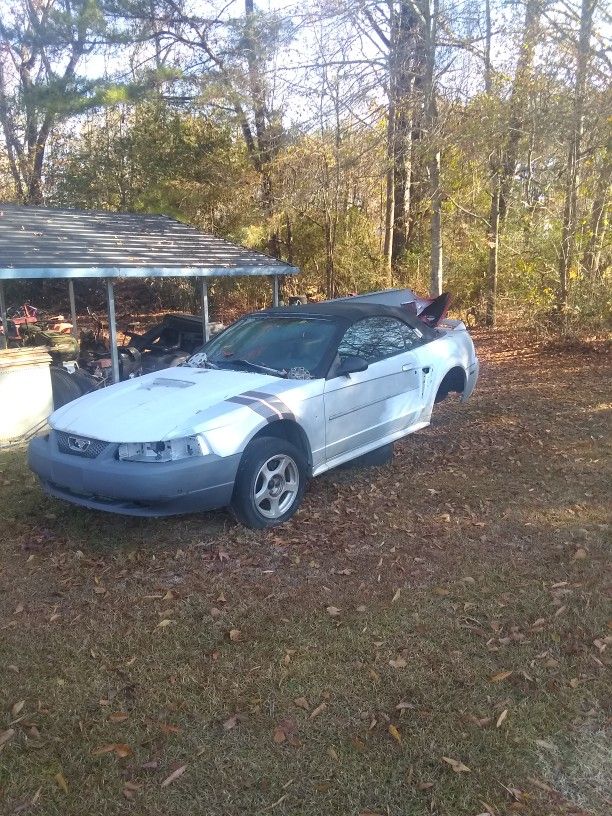 99-04 Mustang Parts