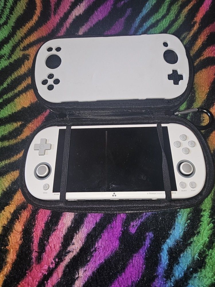 Trimui 256GB Over 13,000 Games