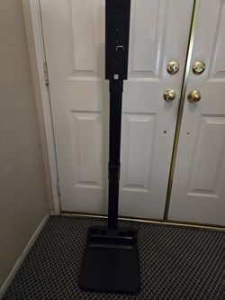 Vacuum holder