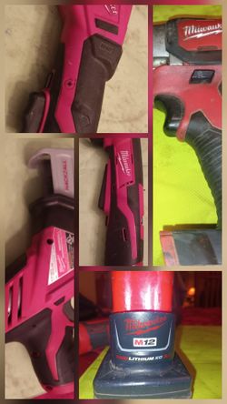Milwaukee  Cordless Power  tools  4 & 1 M12  Battery