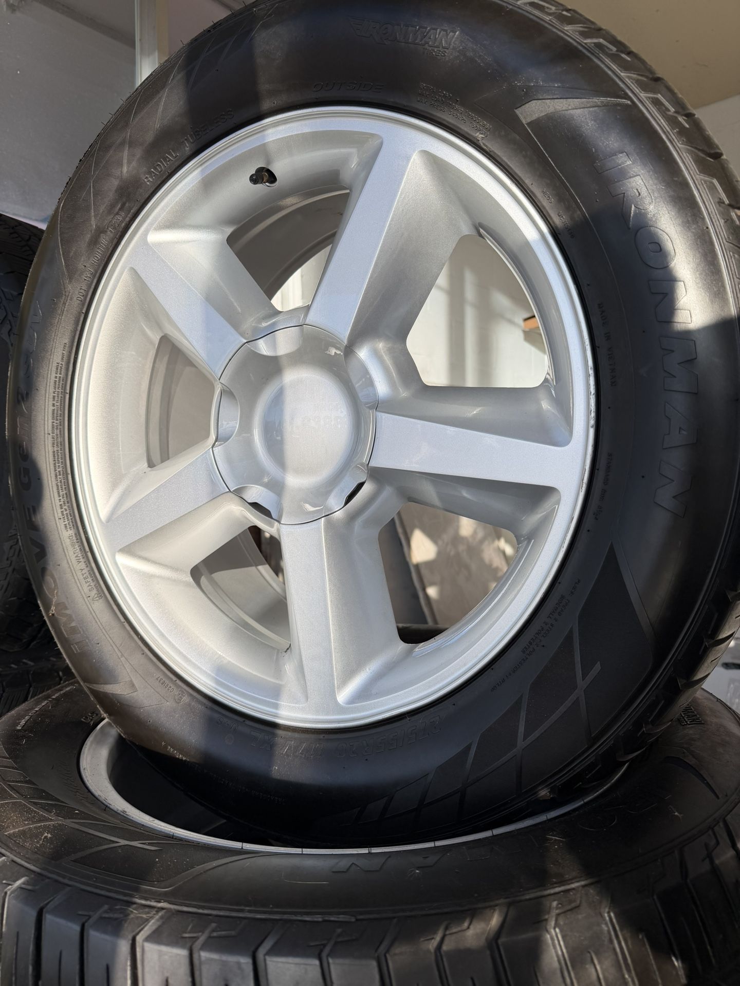Chevy Wheels & tires