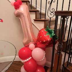 Ballon arch and 1year Old Ballon Bouquet 