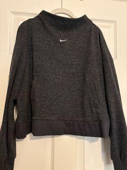 Nike Cropped Mock Neck Sweatshirt