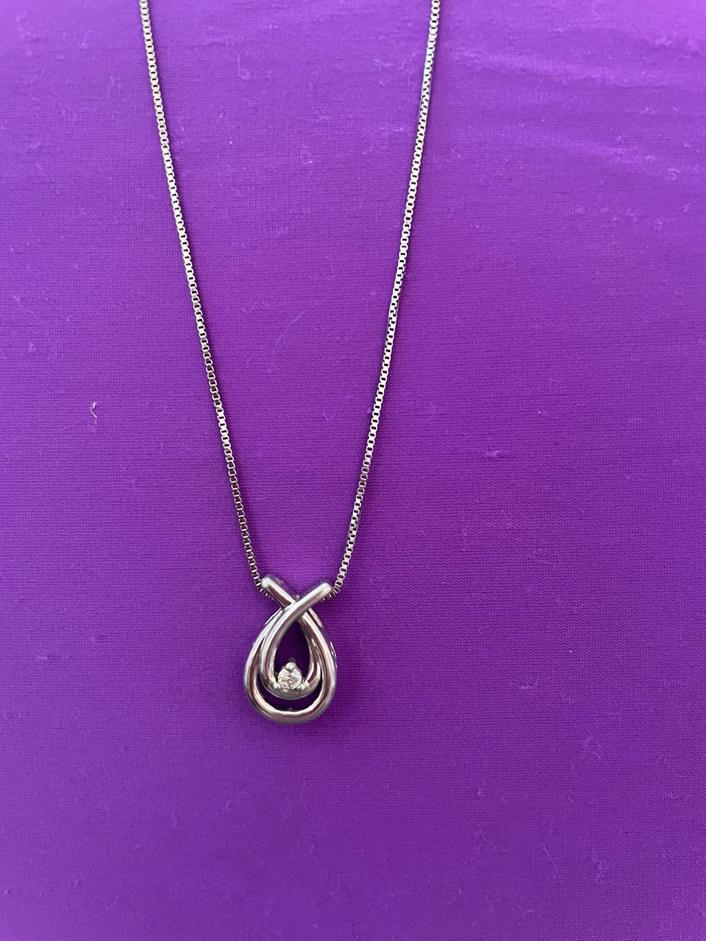 Diamond Necklace 2.5 mm size diamond pendant