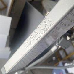 Glamcor Multimedia Light