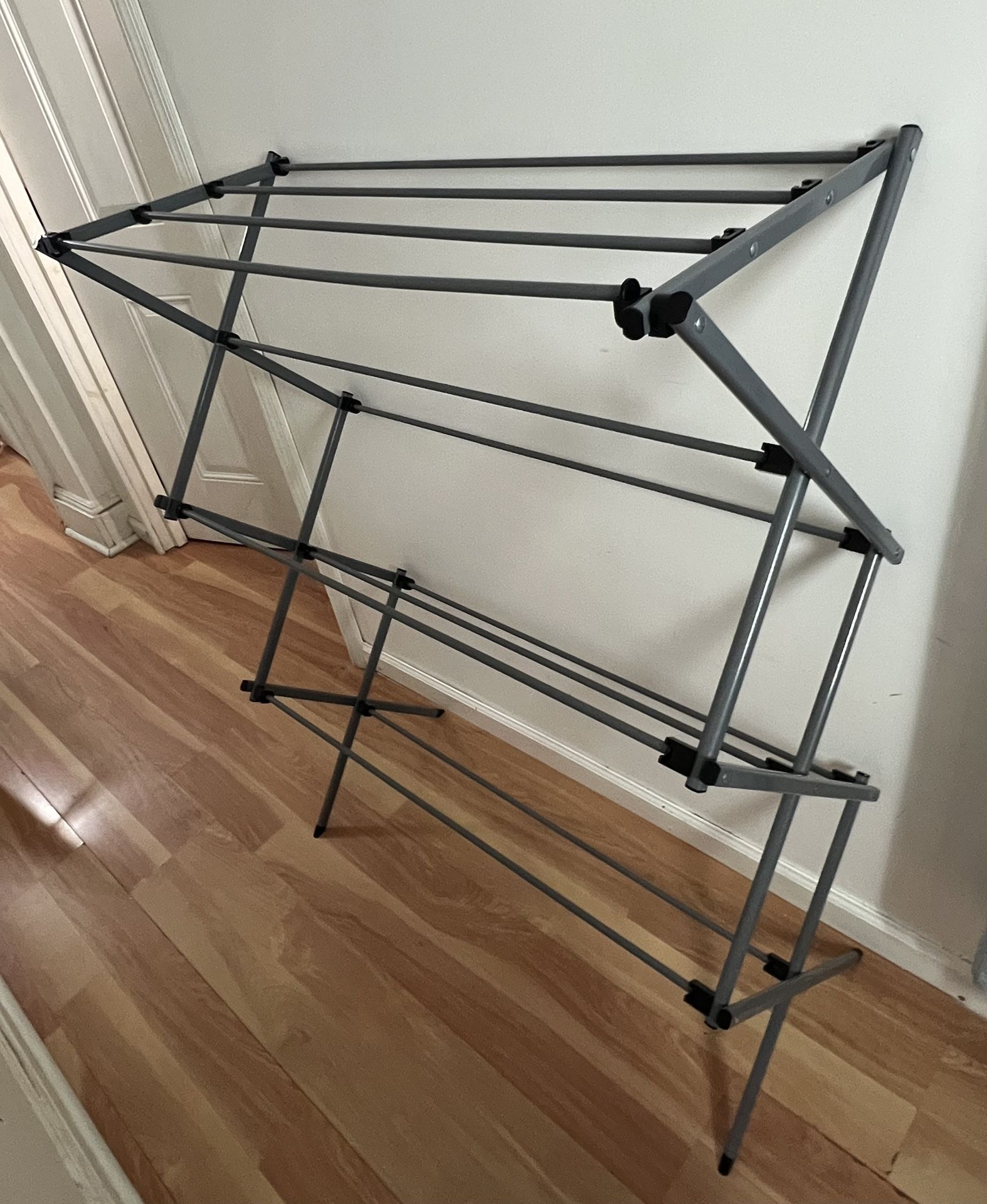 Foldable Clothes Drying Rack