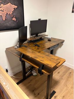 Executive Desk & Chair