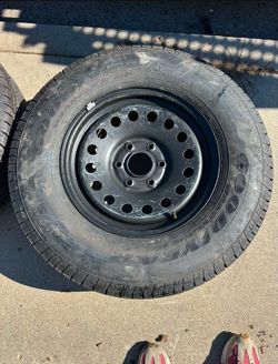 2 Tires with Steel Rims 265/70R17