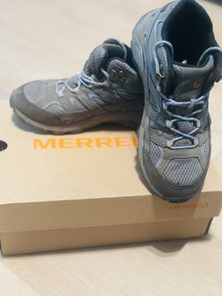 Hicking Shoes - Merrell Girls Size 3 1/2