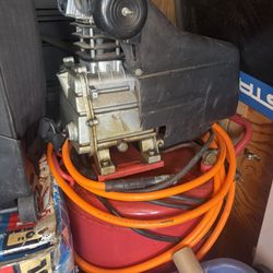 200 Gallon Aircompressor