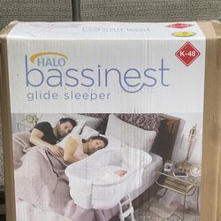 HALO Baby Bassinet Bedside Sleeper, i Glide, Adjustable Co Sleeping Crib