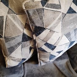 2 multi color Medium pillows.