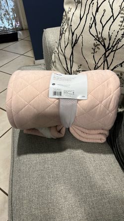 Throw Standard Size Have Blush and Navy blue Color 