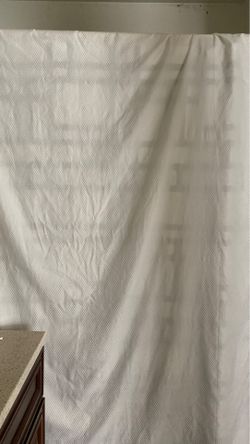 Bathroom curtains